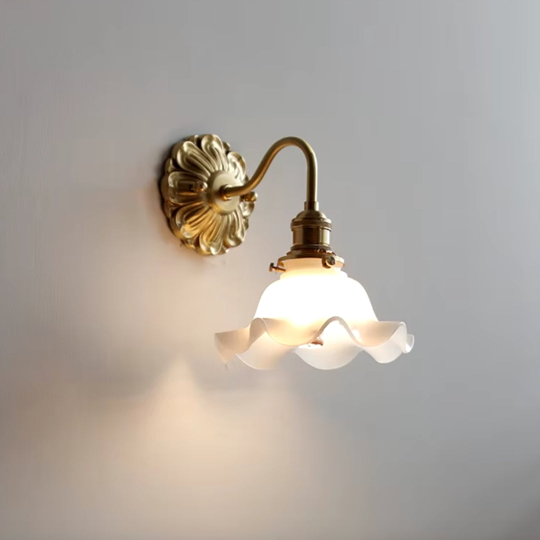 The Kensington Sconce