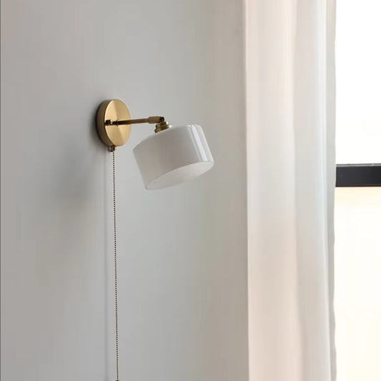 Mirae Sconce