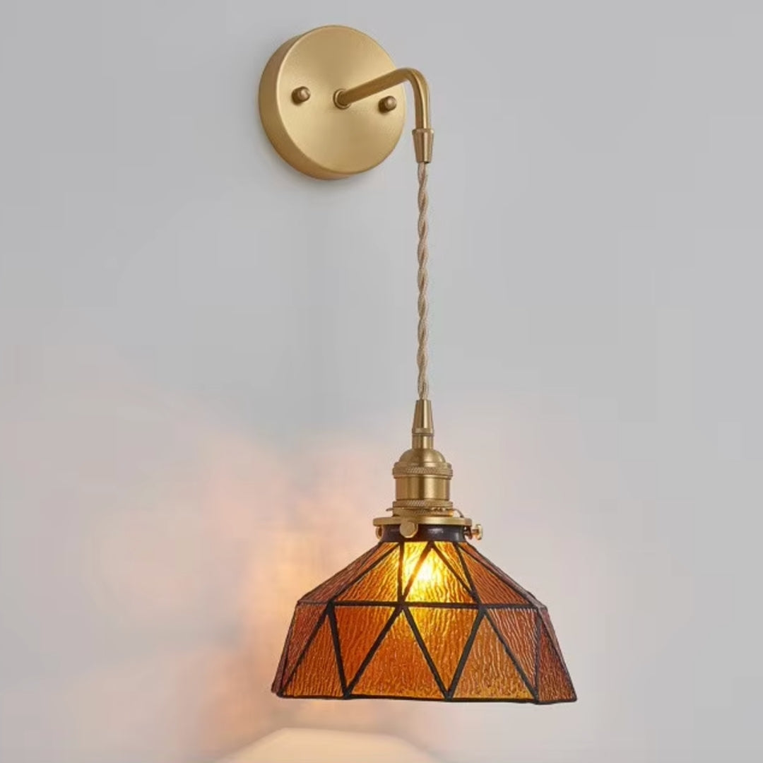 Isabella Sconce