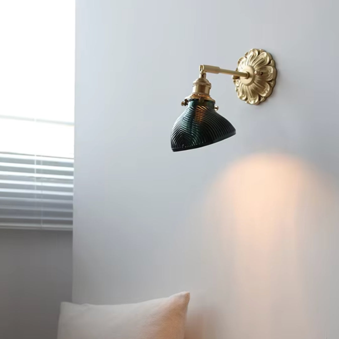 Calista Sconce